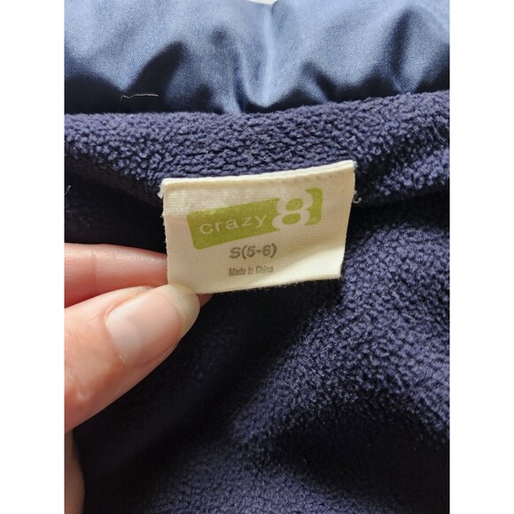 Boy's Crazy 8 Navy Puffer Vest Size 5-6 - Picture 3 of 3